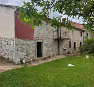 Hiša Svetvinčenat, 250m2