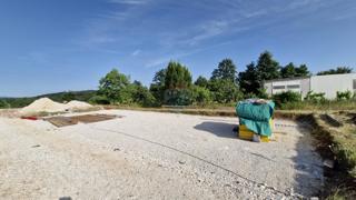Stavbno zemljišče Domijanići, Žminj, 1.351m2