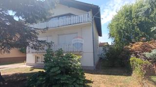 Hiša Kurilovec, Velika Gorica, 300m2