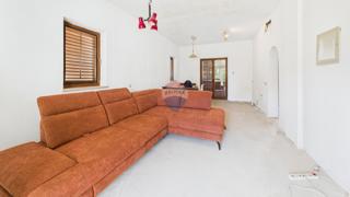 Hiša Nova Veruda, Pula, 240m2