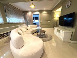 Stanovanje/Apartma Centar, Velika Gorica, 180m2