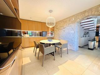 Hiša Novi Vinodolski, 244m2