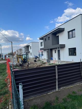 Hiša Petrovina Turopoljska, Velika Gorica - Okolica, 120m2