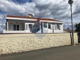 Hiša Vantačići, Malinska-Dubašnica, 429m2