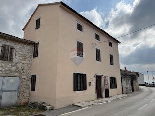 Hiša Sveti Lovreč, 160m2