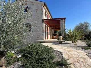 Hiša Labinci, Kaštelir-Labinci, 350m2