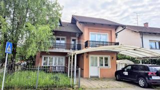 Hiša Zeleni brijeg, Sisak, 530m2