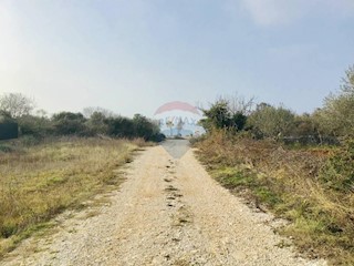 Stavbno zemljišče Peroj, Vodnjan, 1.002m2