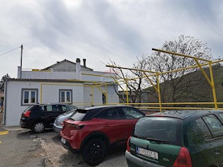 Hiša Sveti Kuzam, Rijeka, 422m2