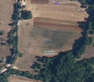 Stavbno zemljišče Marčana, 10.898m2