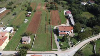 Stavbno zemljišče Štokovci, Svetvinčenat, 1.767m2