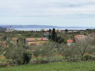 Stavbno zemljišče Rakalj, Marčana, 713m2