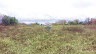 Stavbno zemljišče Umag, 975m2