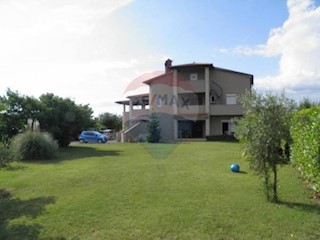 Valbandon, Fažana, 220m2