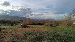 Stavbno zemljišče Tounj, 952m2