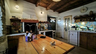 Istra, Manjadvorci – Prenovljena Kamnita Hiša, 8 km od Plaže