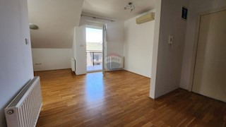 Stanovanje/Apartma Dugo Selo - Centar, Dugo Selo, 56,18m2