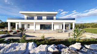 Istra, Rakalj – Dizajnerska vila s panoramskim pogledom na morje
