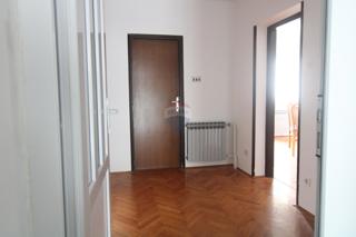 Hiša Centar, Velika Gorica, 476m2