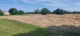 Stavbno zemljišče Kanfanar, 1.570m2