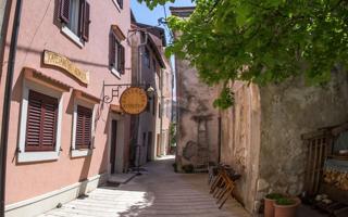Hiša Karlobag, 260m2