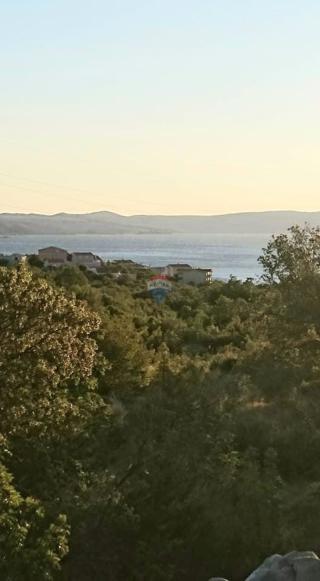 Stavbno zemljišče Karlobag, 1.495m2