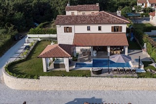 Hiša Višnjan, 210m2