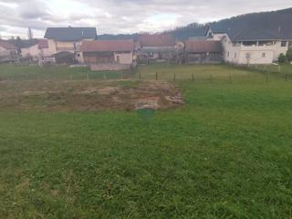 Stavbno zemljišče Mrežnički Varoš, Duga Resa, 890m2