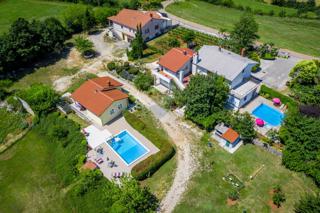 Hiša Žminj, 630m2