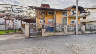 Hiša Trnava, Donja Dubrava, 250m2