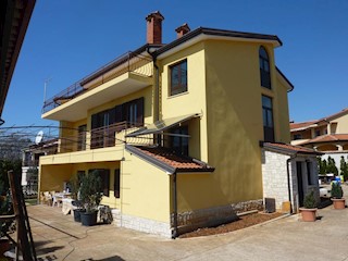 Hiša Buići, Poreč, 420m2