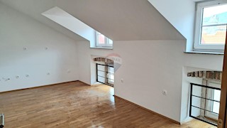 Stanovanje/Apartma Senj, 58m2