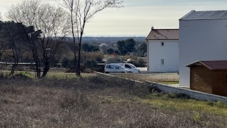 Stavbno zemljišče Višnjan, 2.431m2