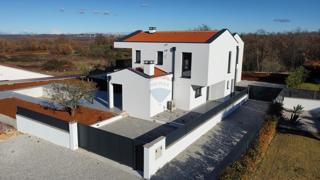 Hiša Poreč, 141m2