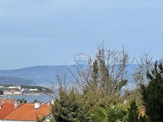 Otok Krk, Malinska, apartma s pogledom na morje, pritličje, parking