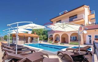 Stanovanje/Apartma Novi Vinodolski, 120,58m2