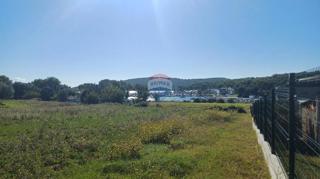 Stavbno zemljišče Pomer, Medulin, 738m2