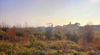 Stavbno zemljišče Brtonigla, 900m2