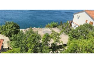 Zemljišče Barić Draga, Karlobag, 380m2