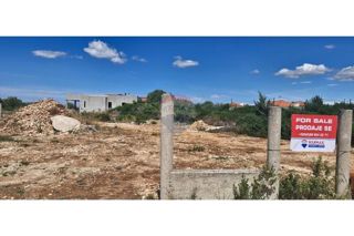 Zemljišče Debeljak, Sukošan, 700m2
