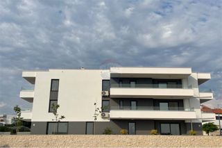Apartma Novalja, 117m2