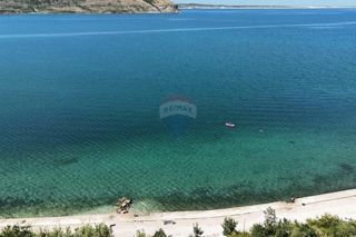 Zemljišče Rtina, Ražanac, 1.000m2