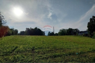 Jastrebarsko, Klinča Sela – zazidljivo zemljišče, 6.463 m²