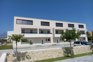 NOVALJA - THREE-STOREY APARTMENT - NEWLY BUILT