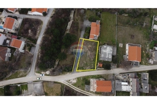 Zemljišče Novigrad, 462m2