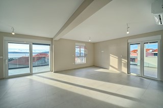 Stanovanje / Apartma Brodarica, Šibenik - Okolica, 131,69m2