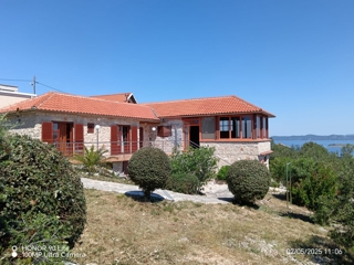 Hiša Kaprije, Šibenik - Okolica, 130m2