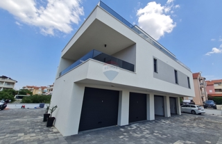 Stanovanje / Apartma Srima, Vodice, 134,36m2