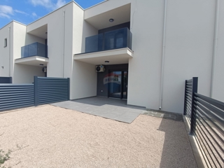 Stanovanje / Apartma Vodice, 99,68m2