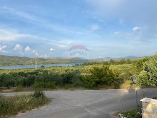 Brodarica, Šibenik - Okolica, 1.070m2